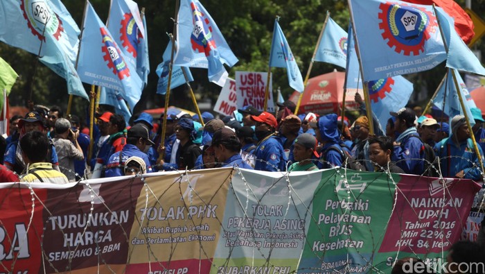 Dukung Aksi Mogok Kerja Pegawai Tol, Seribuan Buruh Demo di BEI Besok