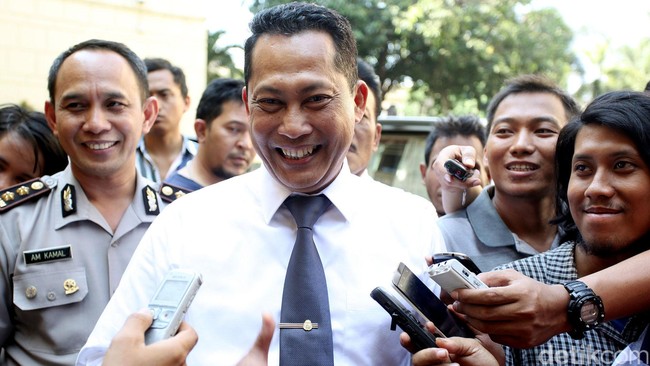 Naik Pitam soal Gudang Bulog Penuh, Buwas Semprot Mendag: Matamu