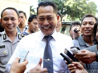 Naik Pitam soal Gudang Bulog Penuh, Buwas Semprot Mendag: Matamu
