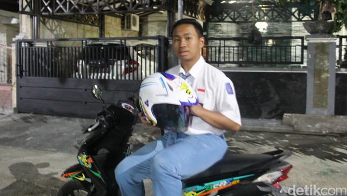 Setelah Helm Dingin Berpopok, Nara Kini Ciptakan Helm Anti Begal