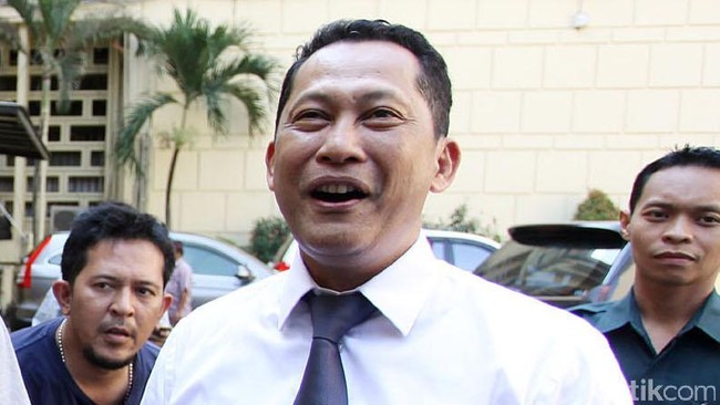 Naik Pitam soal Gudang Bulog Penuh, Buwas Semprot Mendag: Matamu