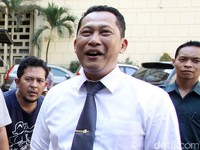 Naik Pitam soal Gudang Bulog Penuh, Buwas Semprot Mendag: Matamu