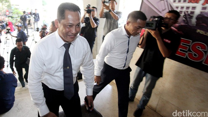 Kompolnas Datangi Bareskrim Cari Bahan untuk Laporan ke Luhut