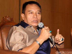 Komisi I DPR Minta TNI AU Investigasi Penyebab F-16 Tergelincir