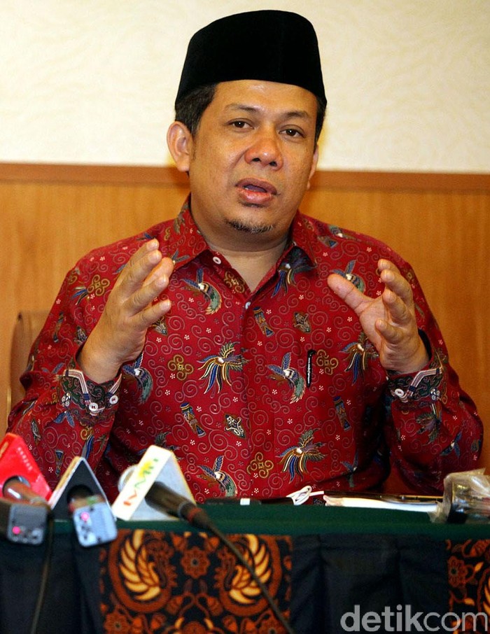 Fahri Hamzah Teken Penonaktifan Akbar Faizal dari MKD, Begini Kata FPKS