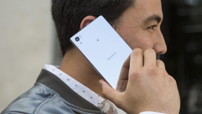 Nomor HP Dikloning, Provider Digugat Warga Menteng