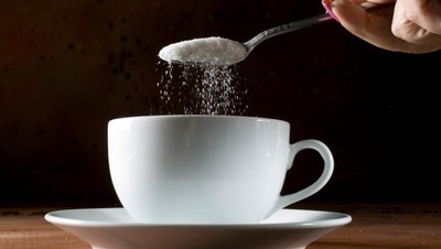 Enggak Sulit, Terapkan 6 Tips Kurangi Asupan Gula Berikut