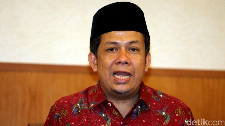 Makin Panas! Fahri Ajak Kader Muda Lawan Kepemimpinan PKS Makin Panas! Fahri Ajak Kader Muda Lawan Kepemimpinan PKS