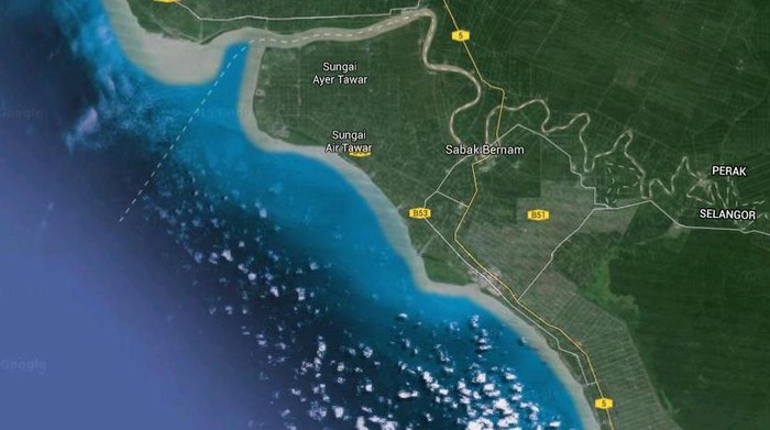 lokasi kapal tenggelam di selat malaka