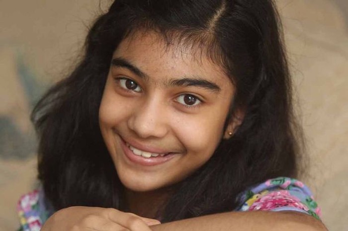 Masih Berusia 12 Tahun, Gadis Ini Punya IQ Melebihi Albert Einstein