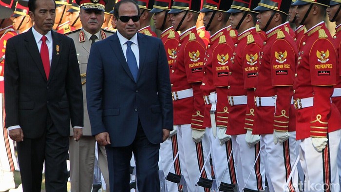 Ini Tanggapan Menlu Soal Ada Massa yang Protes Kedatangan Al-Sisi