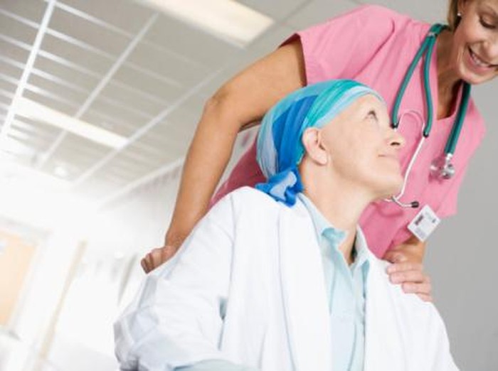 Selain Obat Medis, Pasien Kanker Juga Perlu Obat dari Diri Sendiri