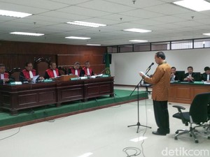 Suryadharma: Lebih Mudah Pimpin Pasukan Militer Dibanding Urus Haji