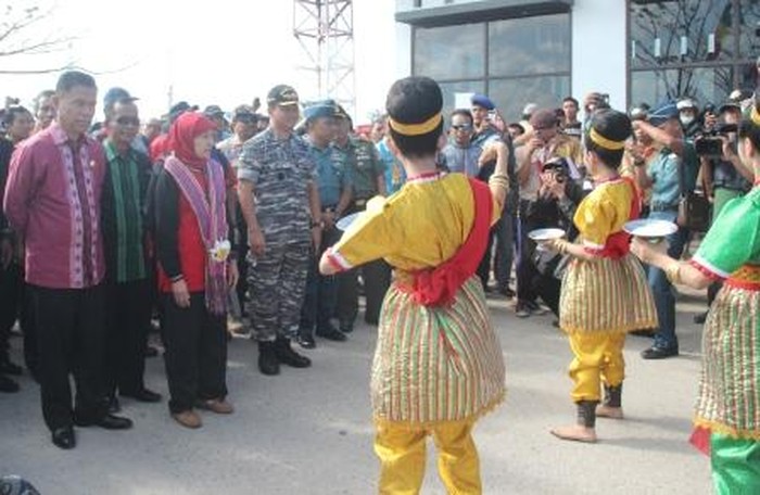 Tim Ekspedisi Bhakesra Beri bantuan Di Muna - Sulawesi Tenggara