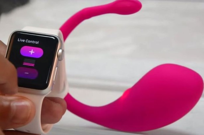 Mainan Seks untuk Penggila Gadget, Terhubung ke Jam Tangan Pintar