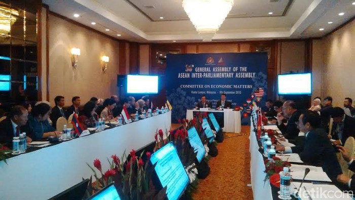 Ide Politik dan Ekonomi Indonesia Diterima di Sidang Join Communique AIPA