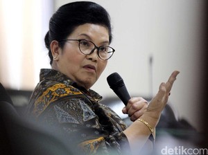 Eks Menkes Siti Fadilah Diperiksa KPK untuk Kasus Korupsi Alkes Unair