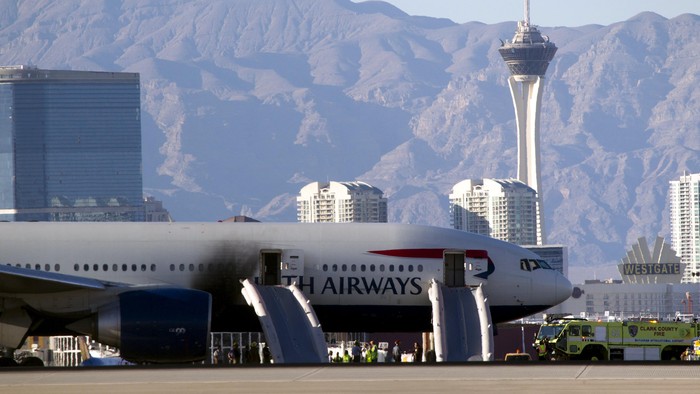 Kepanikan Penumpang British Airways Saat Pesawat Terbakar