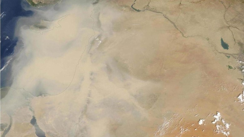 Gambar Awan Tebal - Gambar V
