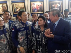 Di Ultah ke-14 PD, SBY Dihadiahi Akik Cyclops dan Pancawarna