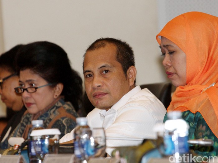 Mendes Marwan: Santri Harus Kawal Pembangunan Desa