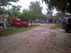 Diguyur Hujan Ringan, Asap di Kota Pekanbaru Menipis