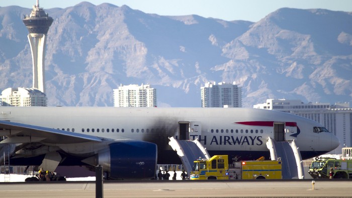 British Airways Terbakar Saat Hendak Lepas Landas, 2 Orang Luka
