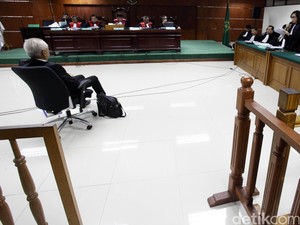 OC Kaligis Kembali Memohon ke Hakim, Minta Rekeningnya yang Diblokir KPK Dibuka