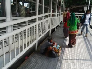 Ini Pak Ahmad yang Pilih Jualan Ketimbang Ngemis, Tak Mau Bikin Malu Anak