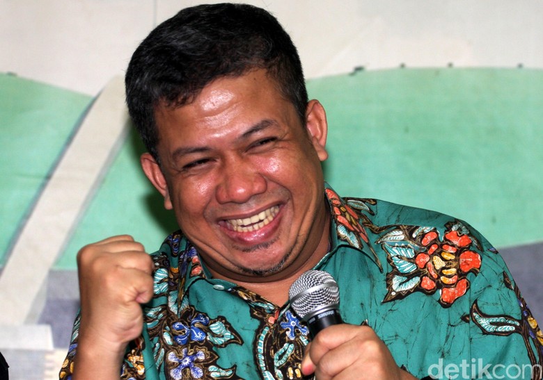 Presiden PKS Mundur dari DPR, Fahri Hamzah Masih Bertahan Presiden PKS Mundur dari DPR, Fahri Hamzah Masih Bertahan