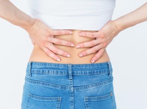 Usai Melahirkan Masih Sering Nyeri Punggung? Baiknya Segera Cek ke Dokter