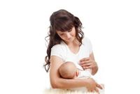 Pengantin Pria Dikritik, Larang Kakak yang Menyusui Bayi Hadir di Pernikahan