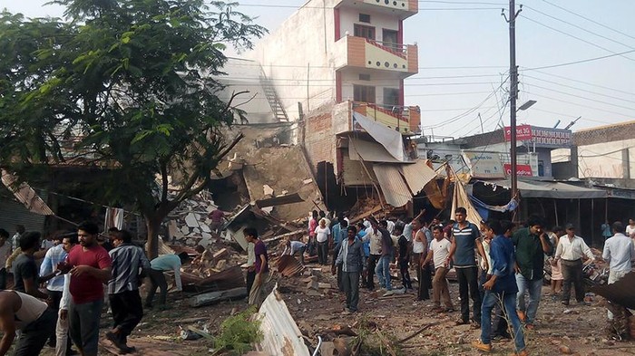 82 Orang Tewas Akibat Ledakan Tabung Gas di Restoran India