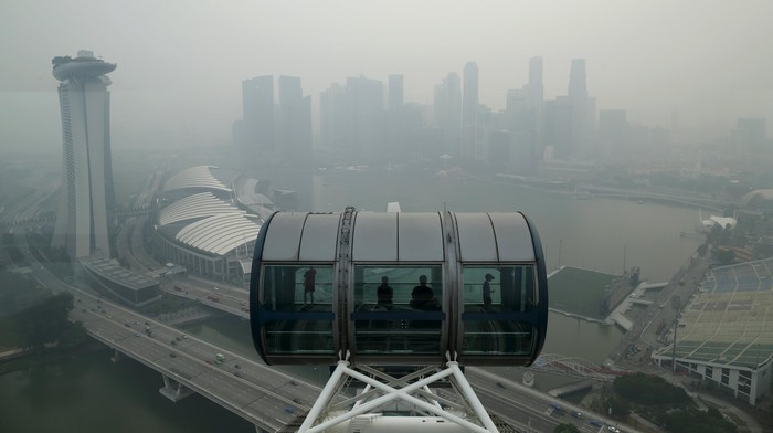 Perusahaan Pengirim Asap ke Malaysia dan Singapura Dihukum Rp 15 Miliar