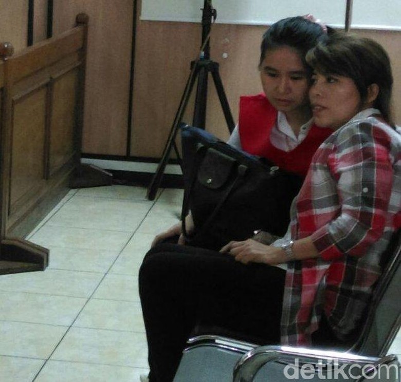 Sidang Tas Hermes Rp 950 Juta Gaduh, Hakim Usir Ibunda Terdakwa Sidang Tas Hermes Rp 950 Juta Gaduh, Hakim Usir Ibunda Terdakwa