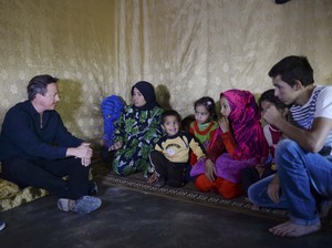 Inggris akan Tampung Pengungsi Suriah, PM Cameron Sambangi Libanon