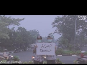 Melawan Asap Lewat Gerakan di Twitter dan YouTube