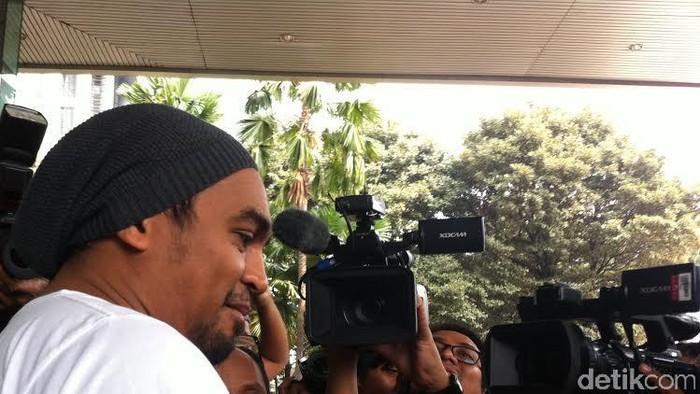 Sambangi KPK, Glenn Fredly: Diundang Pak Johan