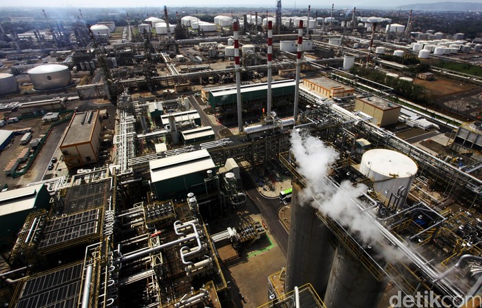 Tambah Pasokan, Pertamina Mau Ngebor Minyak di Iran