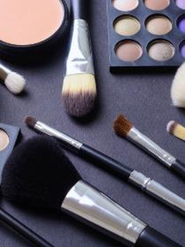Мейкап экспо. Мейкап экспо. Findom. Makeup expo. Imae.