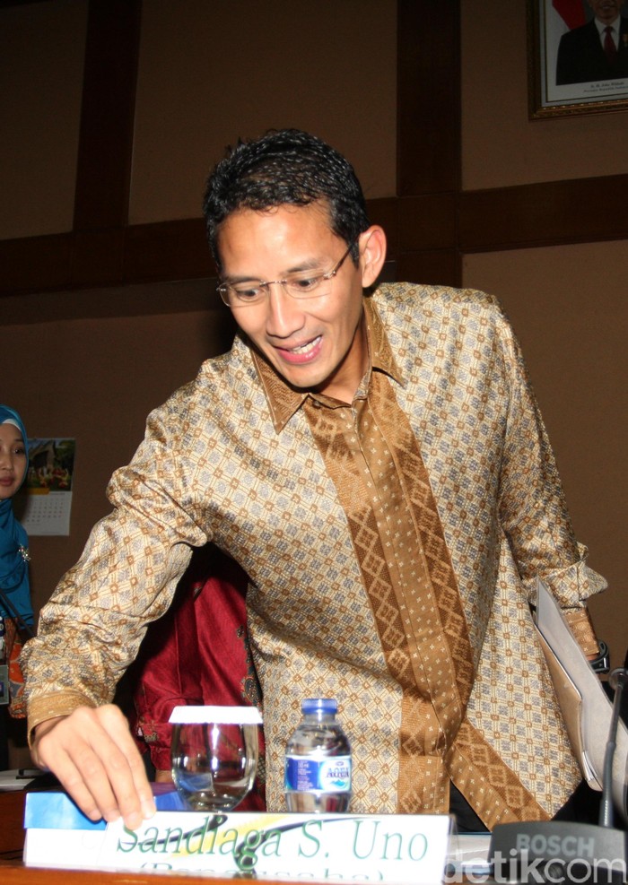 Jadi Penantang Ahok, Sandiaga Tak Khawatir Meski Popularitasnya Kecil