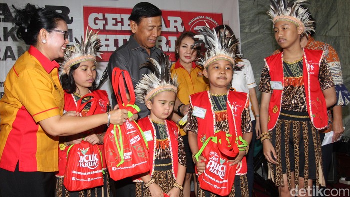 Wiranto Yakin Perjuangan Teman Ahok Mampu Kumpulkan KTP untuk Ahok