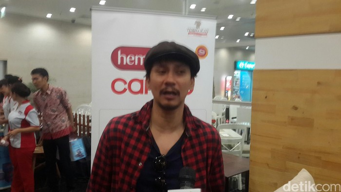 Rahasia Vincent Rompies Jaga Tubuh Bugar: Minum Perasan Lemon Tiap Pagi