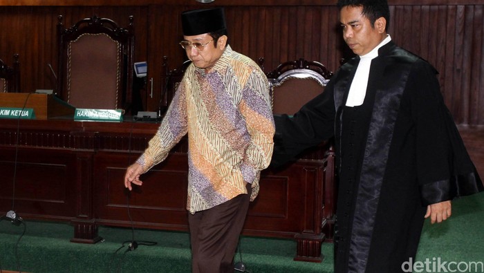 Suap Sutan Bhatoegana, Hukuman Mantan Sekjen ESDM Waryono Karno Diperberat