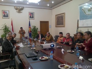 Kunjungi KBRI Beijing, Rombongan MPR Bahas Isu Tenaga Kerja China