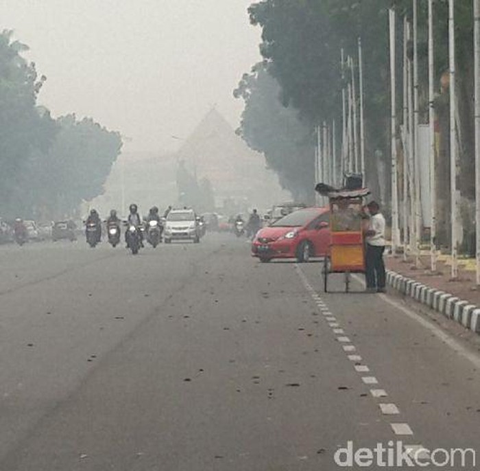 18 Bandara Masih Dikepung Asap, Siap-siap Delay dan Batal Terbang