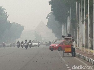 18 Bandara Masih Dikepung Asap, Siap-siap Delay dan Batal Terbang