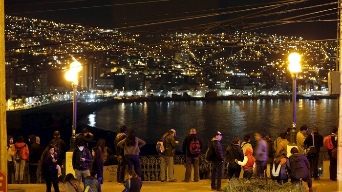 5 Orang Tewas, 1 Juta Warga Chile Dievakuasi Akibat Gempa 8,3 SR