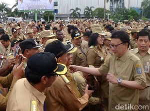 Kumpulkan Camat se-Indonesia di Batam, ini Pesan Mendagri soal Pilkada