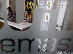 Harga Emas Antam Naik Rp 2.000/Gram